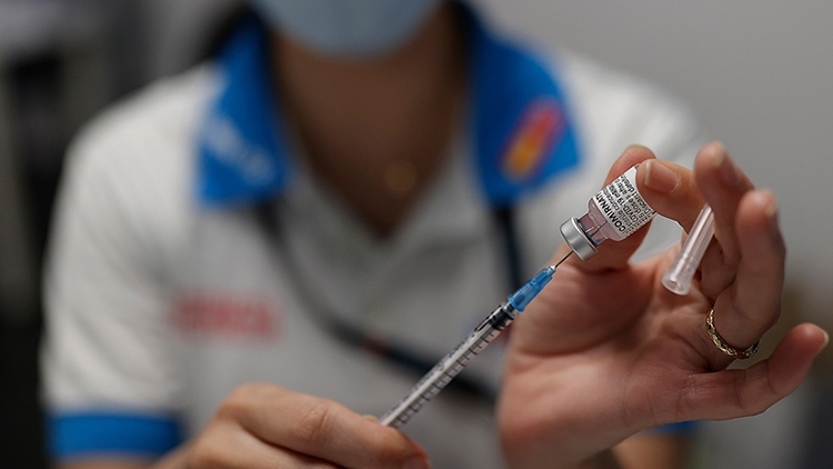 Dünya genelinde 3 milyar 192 milyon dozdan fazla Kovid-19 aşısı yapıldı