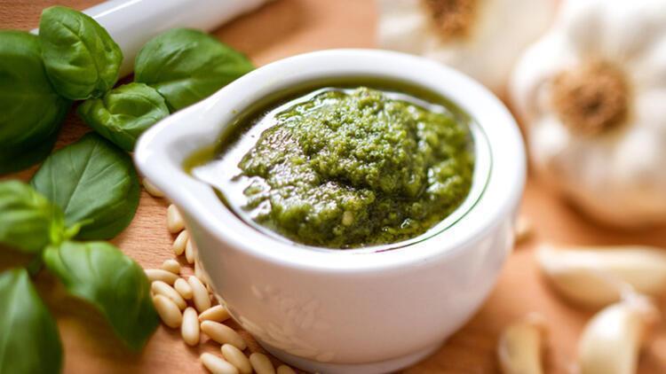 Pesto sos nedir, nasıl yapılır? İşte adım adım pesto sos tarifi