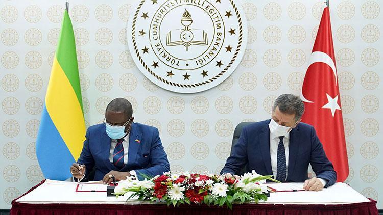 Türkiye ile Gabon arasında eğitim alanında iş birliği anlaşması imzalandı