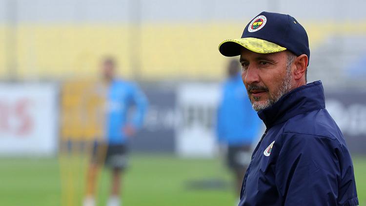 Fenerbahçe’de Vitor Pereira’dan oyunculara mikrofonlu talimat