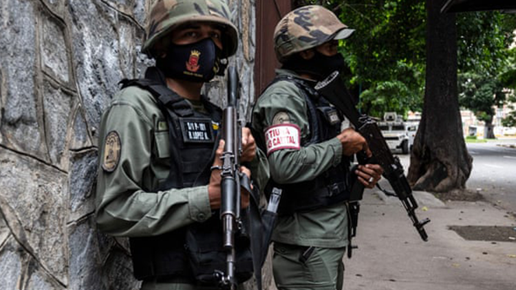 Venezuelada güvenlik güçleri ile silahlı çete arasında çatışma: 5 ölü, 10 yaralı