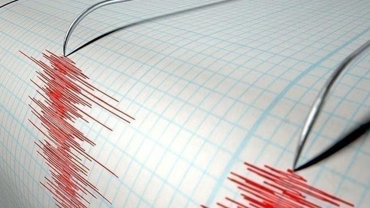 Son dakika: Endonezyada şiddetli deprem Tsunami uyarısı yapıldı