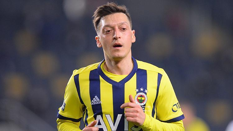 Son Dakika: Fenerbahçede Mesut Özilden Vitor Pereiraya övgü