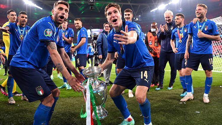Son dakika haberi... EURO 2020yi kazanan İtalyanın şampiyonluk primi belli oldu Futbolcu başına...