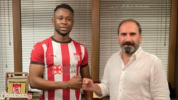 Son Dakika... Sivasspor, Nijeryalı oyuncu Leke Samson Jamesi transfer etti