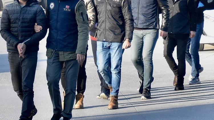 İzmir merkezli 47 ilde FETÖ operasyonu 76 zanlı tutuklandı