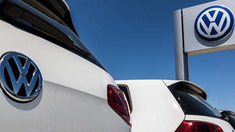 Emisyon skandalı tazminatı Volkswagenden araç sahiplerine 3000 euro geri ödeme