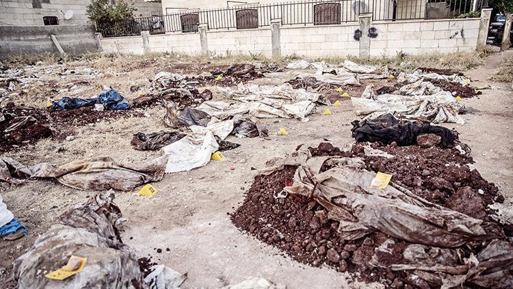 YPG/PKK’nın yeni bir katliamı ortaya çıktı: Afrin’de 68 kişilik toplu mezar bulundu