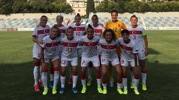 A Milli Kadın Futbol Takımı, Arnavutluku 4-1 yendi
