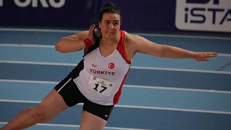 Pınar Akyol gülle atmada Avrupa şampiyonu oldu
