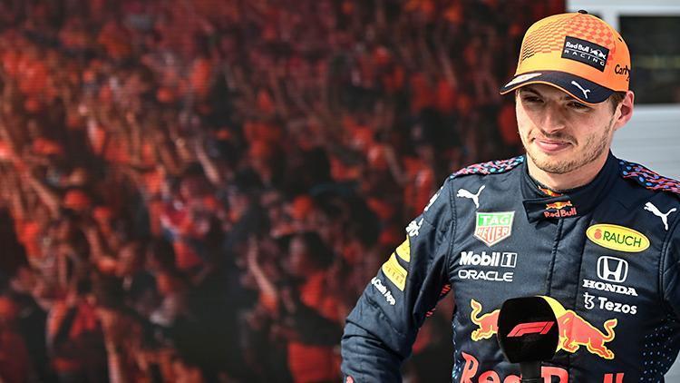 Formula 1de ilk kez düzenlenen sprint yarışını Max Verstappen kazandı
