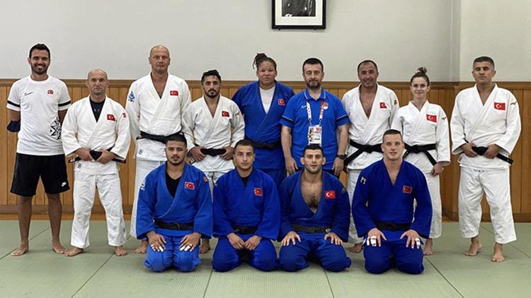 Japon sporculardan Türkiye Judo Milli Takımına destek mesajı: Maraş dondurması gibi dayanıklı olun...