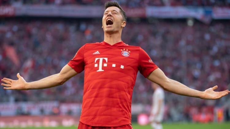 Lewandowski, Almanyada yılın futbolcusu seçildi