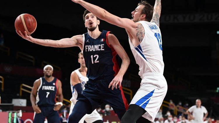 Tokyo 2020 Haberleri: Erkekler basketbolda Fransa çeyrek finali garantiledi Nando De Colo başrolde...