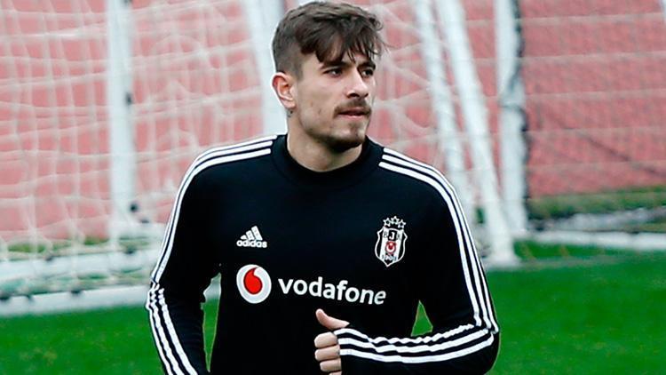 Son Dakika: Trabzonspor Dorukhan Toközü KAPa bildirdi