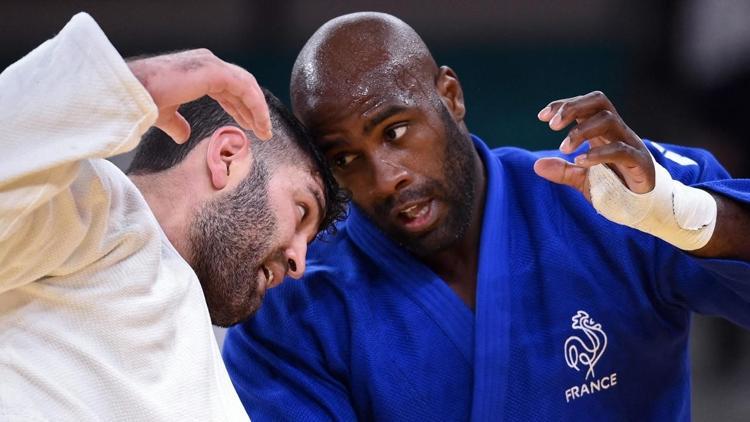 Tokyo 2020 Haberleri: Judoda sürpriz Teddy Riner çeyrek finalde yenildi, altın şansını kaybetti...