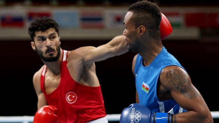 Tokyo 2020de milli boksör Bayram Malkan çeyrek finalde elendi