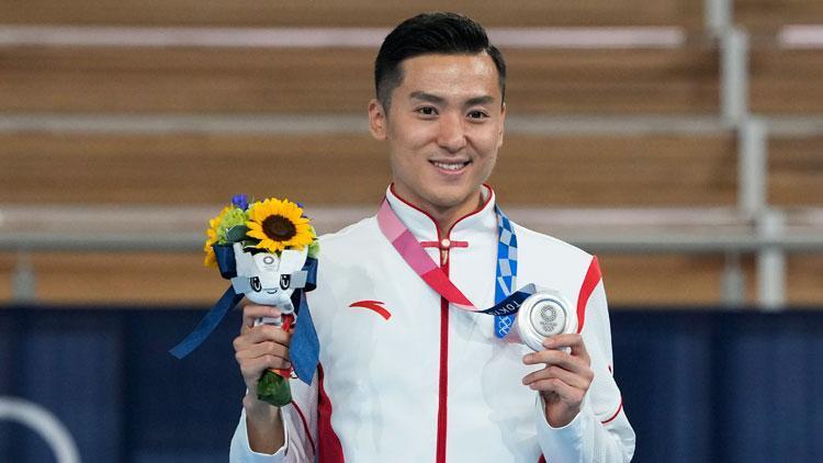 Tokyo 2020 Haberi: Çinli Dong Dong, üst üste 4. olimpiyat madalyasını kazandı
