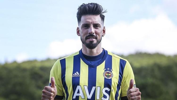 Son Dakika: Fenerbahçede Jose Sosa gelişmesi Ayrılık...