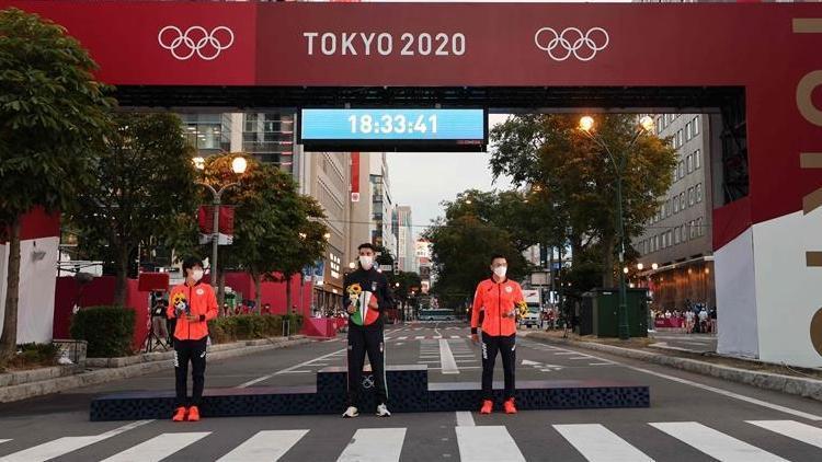 Olimpiyatlar başlayalı 2 hafta oldu, Tokyoda en yüksek vaka sayısı görüldü
