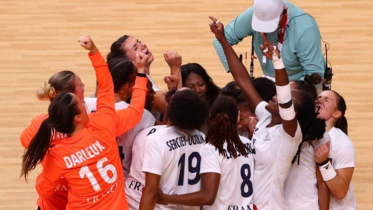 Tokyo 2020 kadınlar hentbolda Fransa altın madalya kazandı