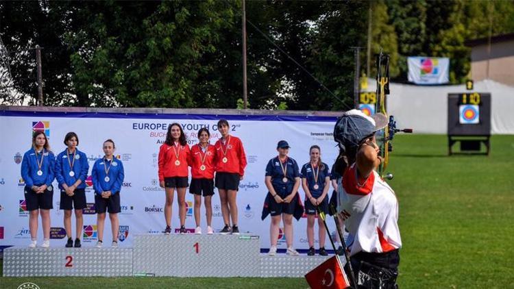 Okçulukta bir başarı da Yatağan Anadolu Lisesi’nden