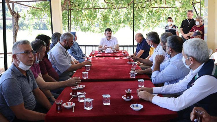 Bakan Kurumdan yangından zarar gören vatandaşlara ziyaret