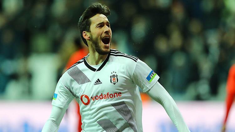 Son Dakika: Beşiktaşlı golcü Umut Nayir, Giresunsporla anlaştı