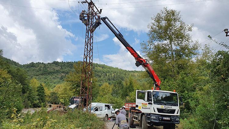 Kesinti yaşanan bölgelere mobil jeneratörlerle elektrik taşındı İlk defa böyle bir şey yapılıyor