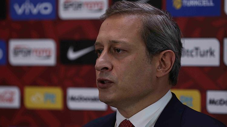 Son Dakika: Galatasaray Başkanı Burak Elmastan transfer açıklaması Ayrılanların durumuna göre...