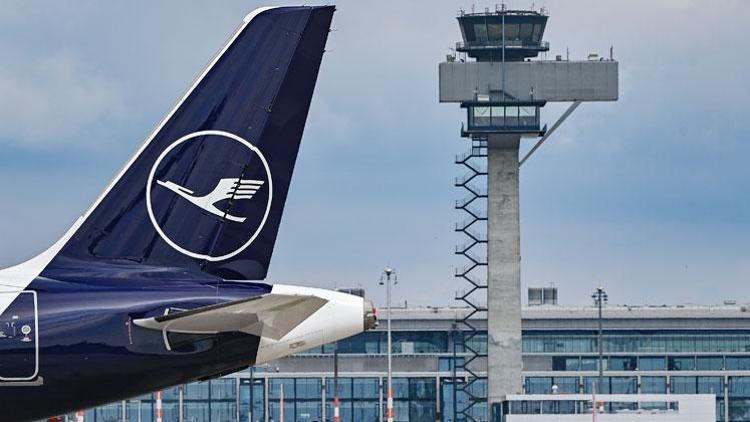 Hükümet, Lufthansa’daki payının yüzde 5’ini satacak