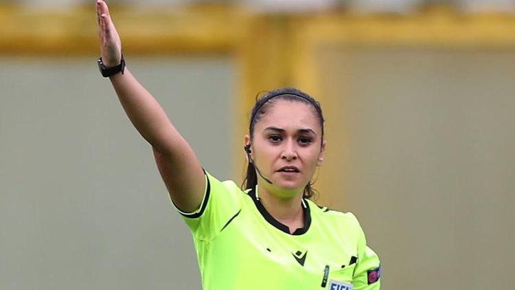 Neslihan Muratdağı, Kadınlar Şampiyonlar Ligi müsabakalarında düdük çalacak