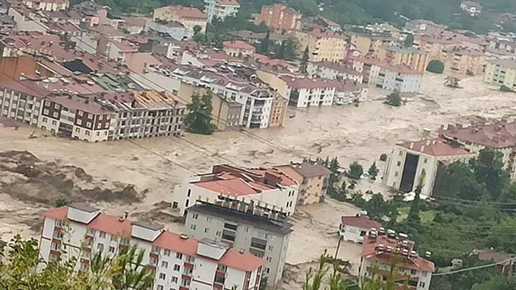Son dakika Batı Karadenizdeki sel felaketinde can kaybı sayısı yükseldi