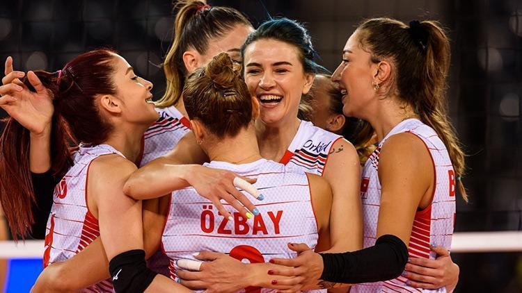 Türkiye  3 - 0 İsveç (Avrupa Kadınlar Voleybol Şampiyonası)