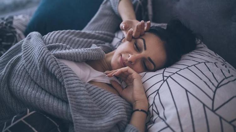 Gece uykusunun açığını gündüz yapılan şekerleme kapatır mı