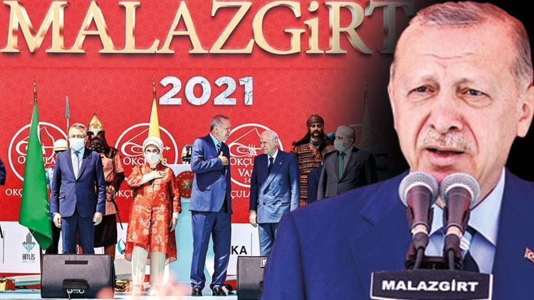 Malazgirt’te söz: Büyük ve güçlü Türkiye’nin yolunu kesemezler