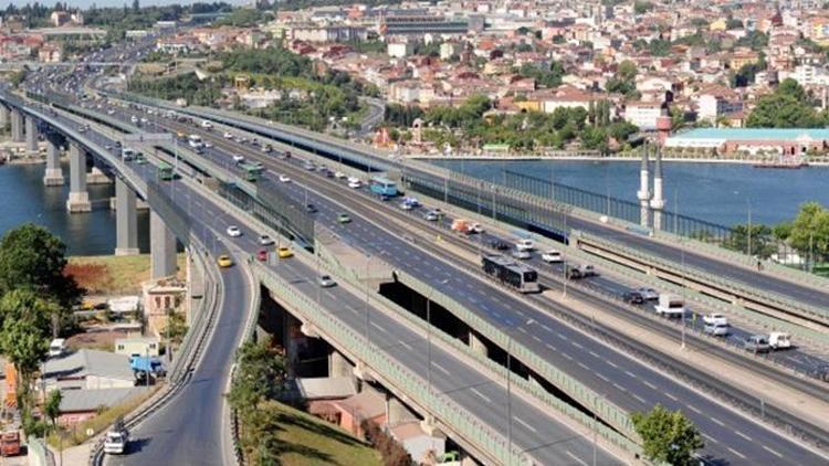 İstanbullular dikkat 30 Ağustos provası ve töreni nedeniyle bu yollar trafiğe kapatılacak