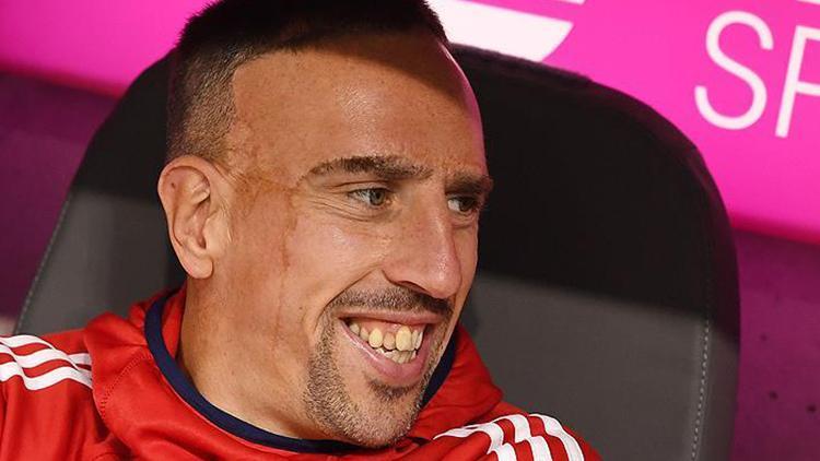Son Dakika: Süper Ligde Franck Ribery sürprizi Menajerler önerdi ancak...