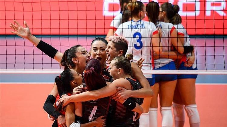 Filenin Sultanları yarı final maçında Türkiye Sırbistan voleybol maçı ne zaman, saat kaçta