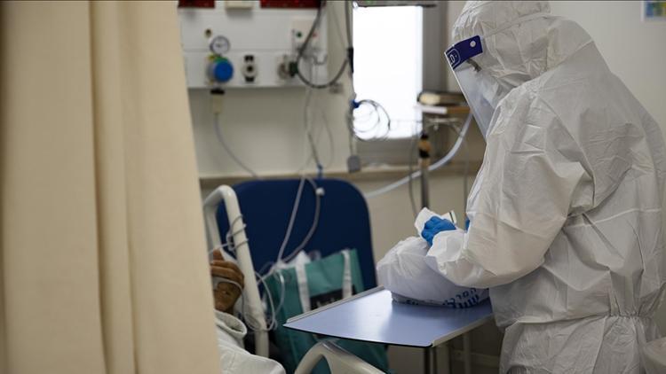 Vaka sayıları patladı İsrail 3.doz aşıyla salgınının önüne geçmeye çalışıyor