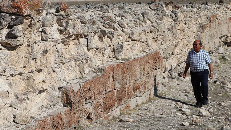 Roma dönemi su bendi çevresi kurudu; geriye kalıntılar kaldı