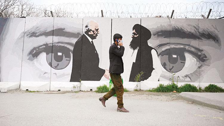 Afgan aktivist: ‘Kabil’in üzerine kefen geçiriyorlar’