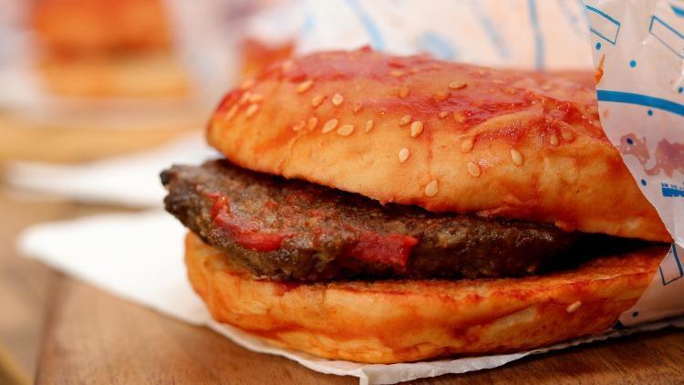 Islak hamburger evde nasıl yapılır, sosu nasıl olur? Islak hamburger tarifi ve püf noktaları