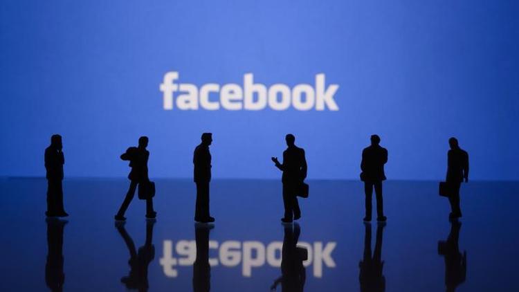 Facebooka şok Yasayı çiğnemekle suçlandı