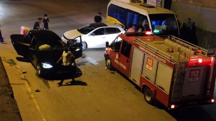 Nusaybin’de trafik kazası: 3ü çocuk 4 kişi hafif yaralandı