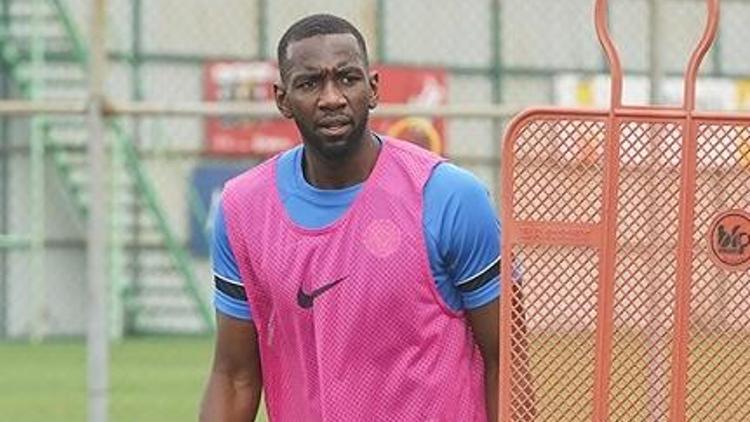 Çaykur Rizesporda Yannick Bolasie belirsizliği