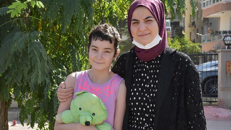 İzmirde kanserle mücadele eden Berire için umut aşı tedavisinde