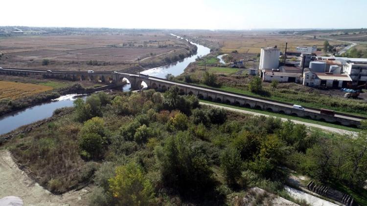 Tarihi Uzunköprü restorasyona alındı