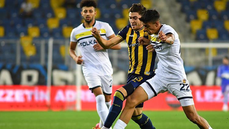 Ankaragücü ve Menemenspordan 4 gollü düello