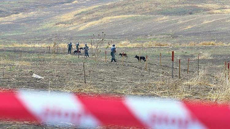 Azerbaycan, Ermenistanın döşediği 16 binden fazla mayını imha etti